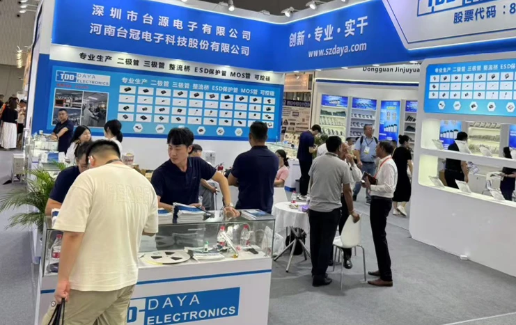 На выставке Shenzhen Power Supply Exhibition 2026 компания DAYA Electronics демонстрирует полный спектр устройств питания, способствуя инновациям и модернизации отрасли